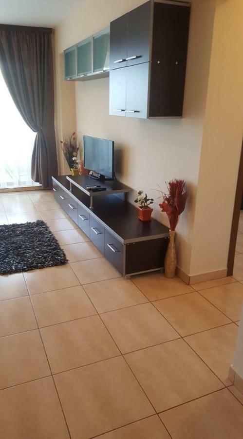Nick Apartments Mamaia Bagian luar foto